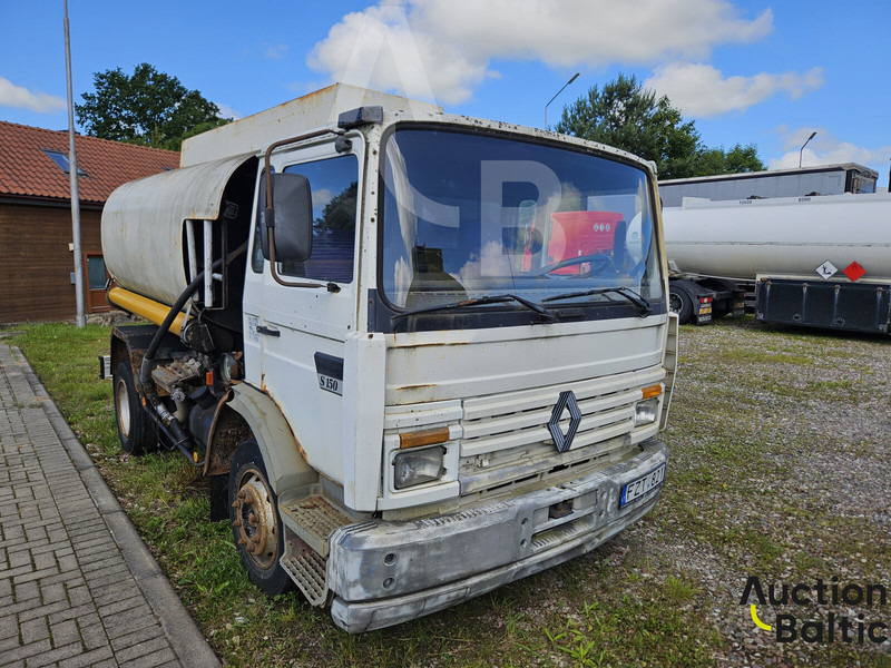 Renault Midliner S 150 - משאית מכל: תמונה 2 Renault Midliner S 150 - משאית מכל: תמונה 2
