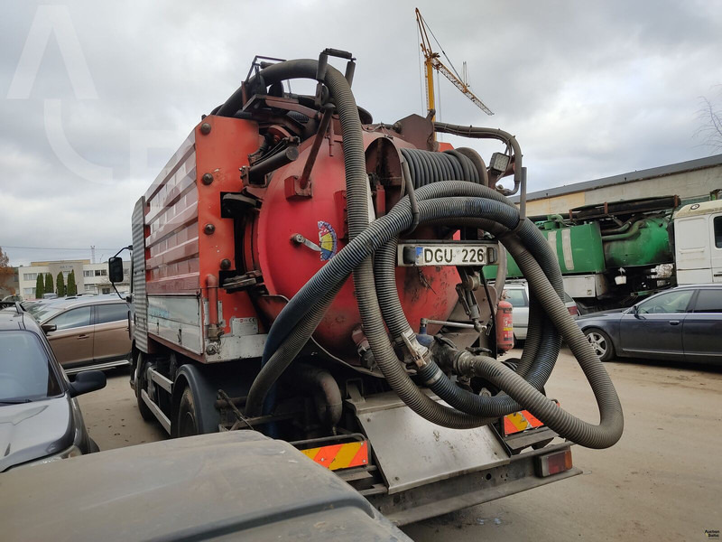 Renault Premium 250.18 - משאית ואקום: תמונה 4 Renault Premium 250.18 - משאית ואקום: תמונה 4