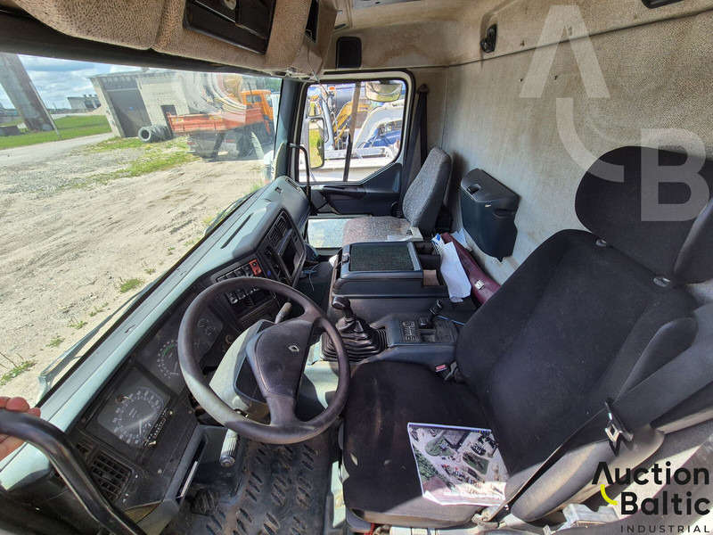 Renault Premium 250.18 - משאית מכל: תמונה 5 Renault Premium 250.18 - משאית מכל: תמונה 5