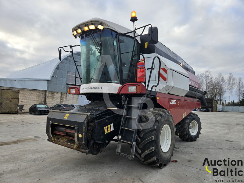 Rostselmash Vector 420 - מקצרת קומבינה: תמונה 2 Rostselmash Vector 420 - מקצרת קומבינה: תמונה 2