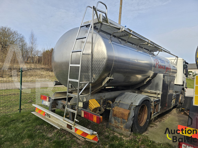 Scania P 230 - משאית מכל: תמונה 4 Scania P 230 - משאית מכל: תמונה 4