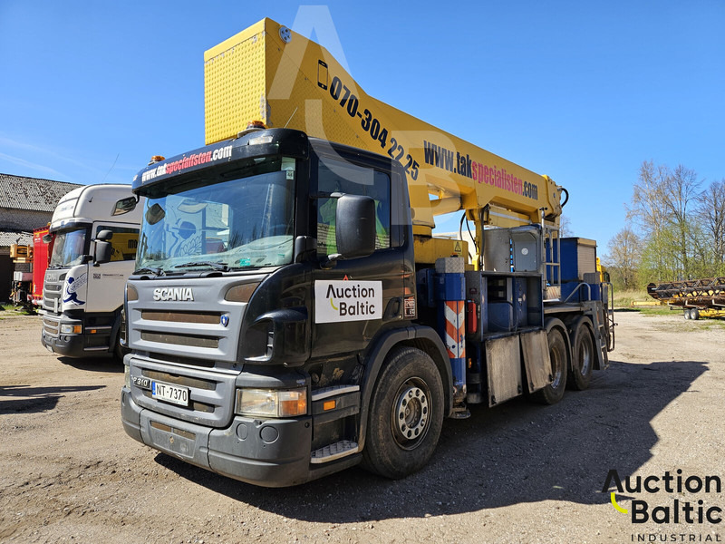 Scania P 310 - פלטפורמה אווירית מותקנת על משאית: תמונה 1 Scania P 310 - פלטפורמה אווירית מותקנת על משאית: תמונה 1
