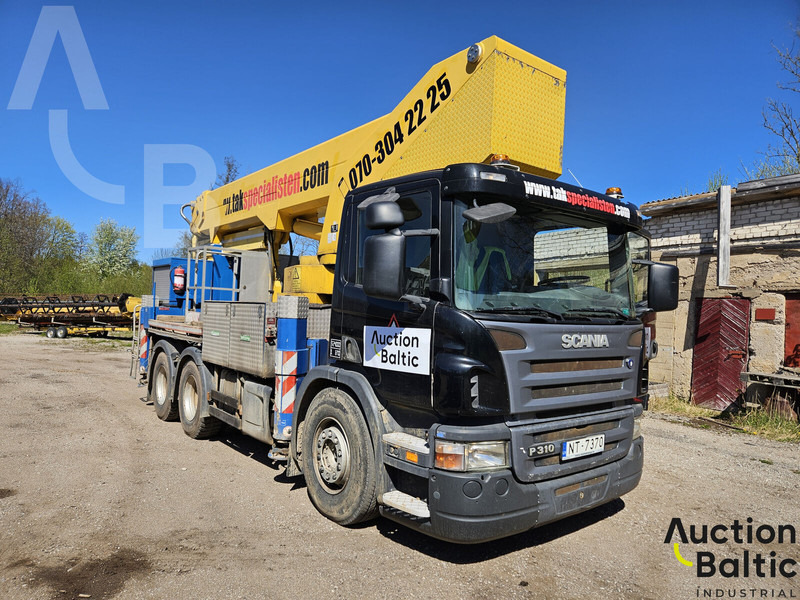 Scania P 310 - פלטפורמה אווירית מותקנת על משאית: תמונה 2 Scania P 310 - פלטפורמה אווירית מותקנת על משאית: תמונה 2