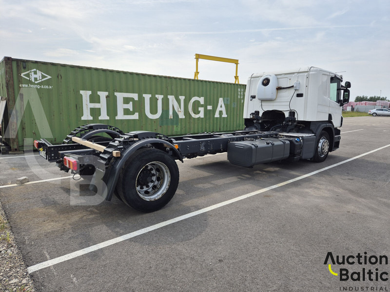 Scania P 450 - משאית עם שלדת תא: תמונה 3 Scania P 450 - משאית עם שלדת תא: תמונה 3