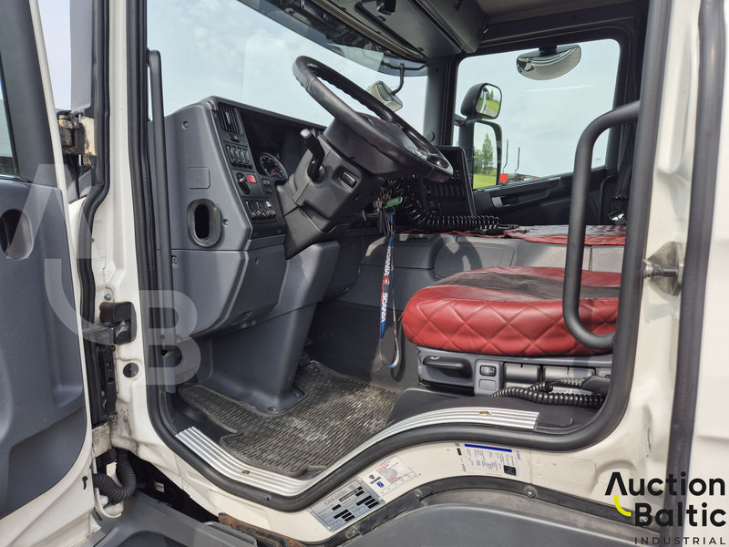 Scania P 450 - משאית עם שלדת תא: תמונה 5 Scania P 450 - משאית עם שלדת תא: תמונה 5