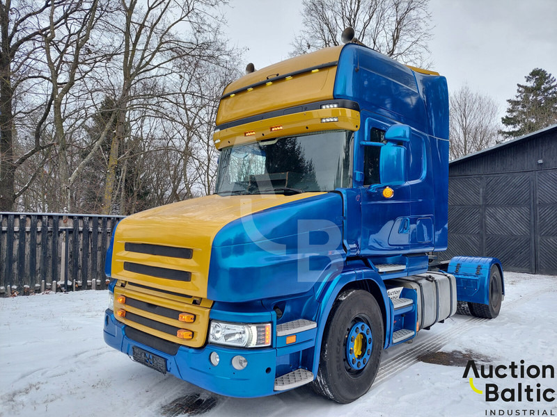 Scania T 114 LA - יחידת טרקטור: תמונה 1 Scania T 114 LA - יחידת טרקטור: תמונה 1