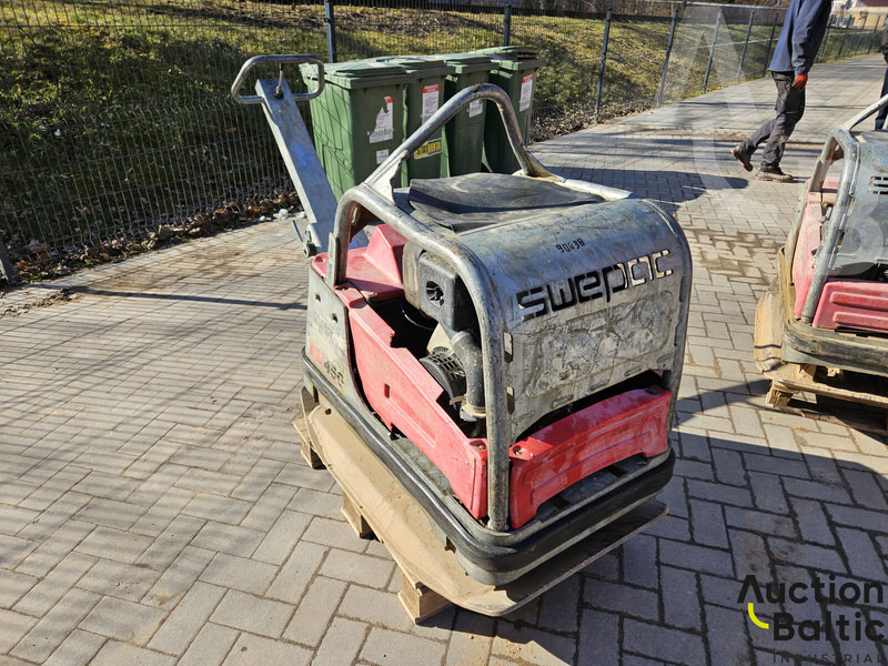 Swepac FB 450 - לוח רטט: תמונה 1 Swepac FB 450 - לוח רטט: תמונה 1