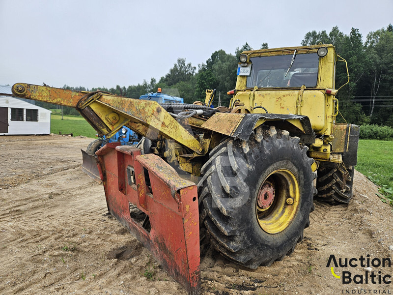 T-157K - טרקטור חקלאי: תמונה 3 T-157K - טרקטור חקלאי: תמונה 3