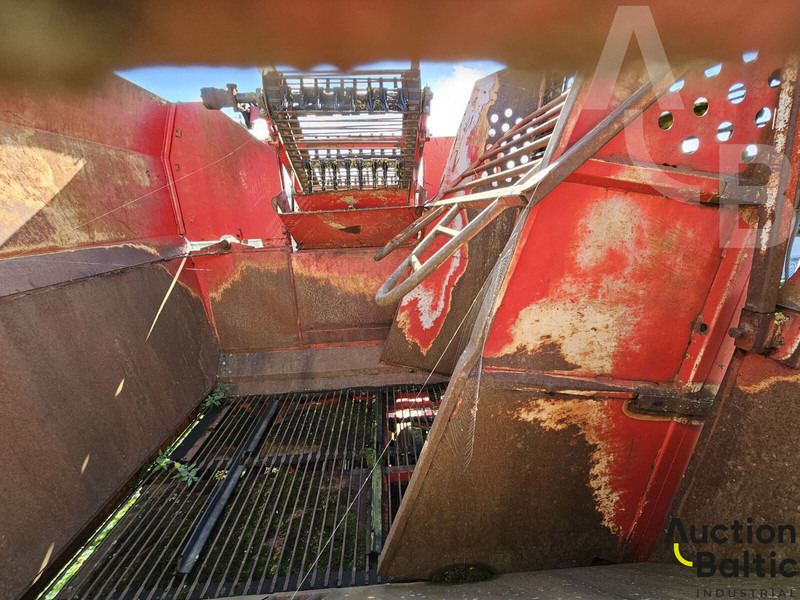 TIM Sugar beet harvester - מקצרת קומבינה: תמונה 5 TIM Sugar beet harvester - מקצרת קומבינה: תמונה 5