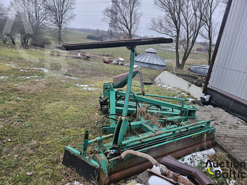 The pumpkin bulldozer - מפלסת: תמונה 3 The pumpkin bulldozer - מפלסת: תמונה 3