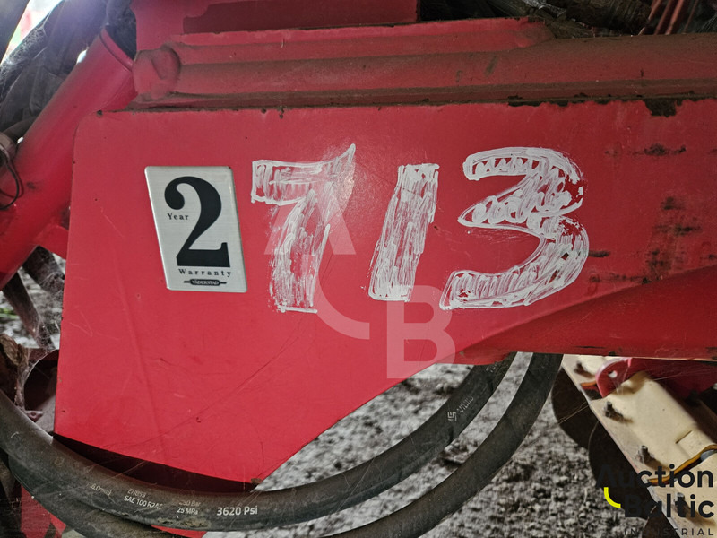 Vaderstad Carrier650 - משדדת דיסק: תמונה 4 Vaderstad Carrier650 - משדדת דיסק: תמונה 4