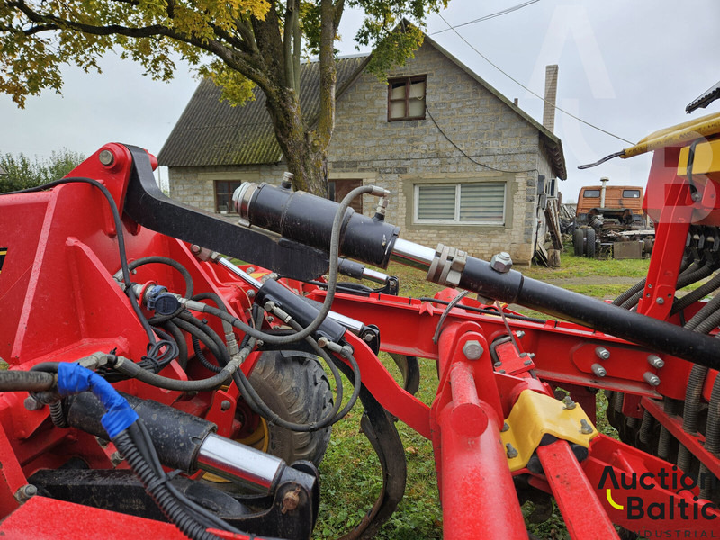 Vaderstad TD300 - מקדחת זריעה משולבת: תמונה 5 Vaderstad TD300 - מקדחת זריעה משולבת: תמונה 5