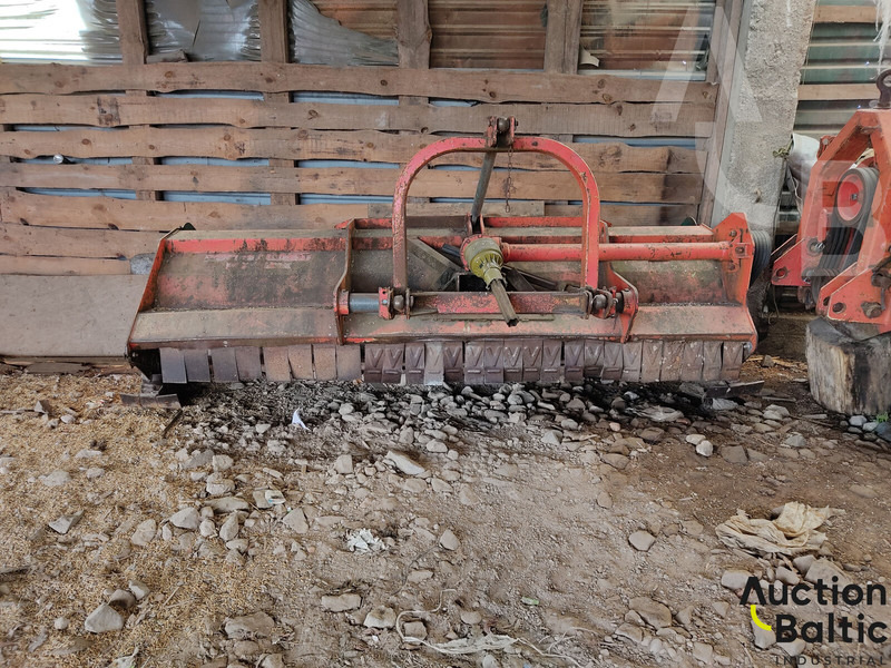 Vogel & Noot TST 300 - מכסחת תבואה/ עשבים: תמונה 3 Vogel & Noot TST 300 - מכסחת תבואה/ עשבים: תמונה 3