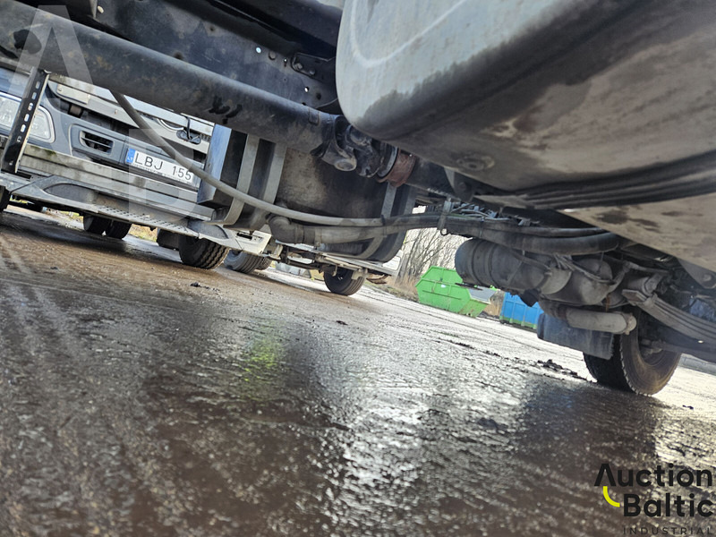 משאית הרמת וו, משאית מנוף Volvo FE320: תמונה 19