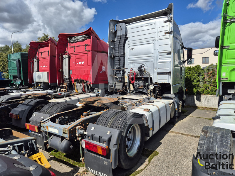 Volvo FH12 - יחידת טרקטור: תמונה 3 Volvo FH12 - יחידת טרקטור: תמונה 3