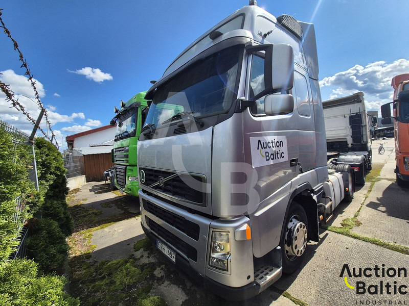 Volvo FH12 - יחידת טרקטור: תמונה 1 Volvo FH12 - יחידת טרקטור: תמונה 1
