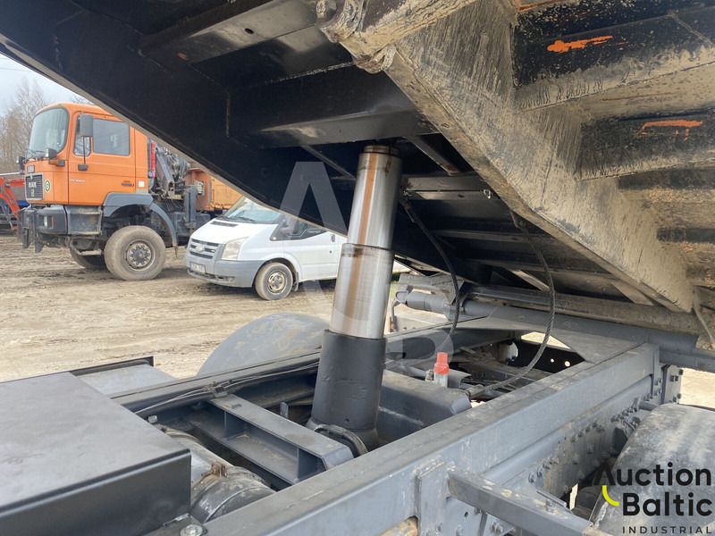 מזהיר Volvo FL 240 4x2: תמונה 10