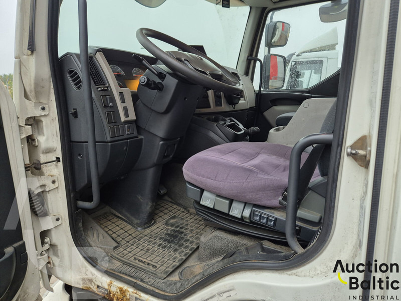 Volvo FL240 - משאית תיבה: תמונה 5 Volvo FL240 - משאית תיבה: תמונה 5