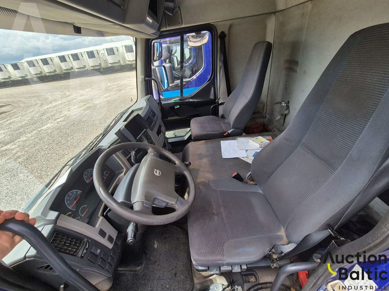 Volvo FL240 - משאית תיבה: תמונה 4 Volvo FL240 - משאית תיבה: תמונה 4