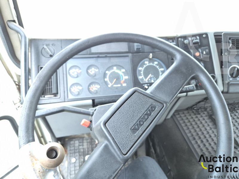 Volvo FL6 - משאית מכל: תמונה 5 Volvo FL6 - משאית מכל: תמונה 5