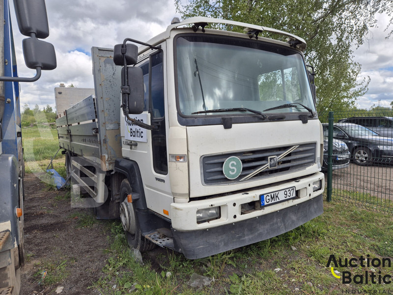 Volvo FL6 - משאית צד נופל/ שטוחה: תמונה 2 Volvo FL6 - משאית צד נופל/ שטוחה: תמונה 2