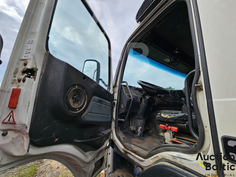 Volvo FM12 - מזהיר: תמונה 5 Volvo FM12 - מזהיר: תמונה 5