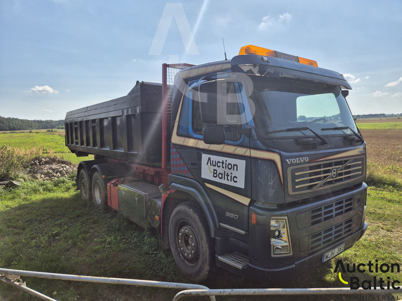 Volvo FM12 - מזהיר: תמונה 2 Volvo FM12 - מזהיר: תמונה 2