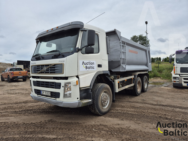 Volvo FM12 - מזהיר: תמונה 1 Volvo FM12 - מזהיר: תמונה 1