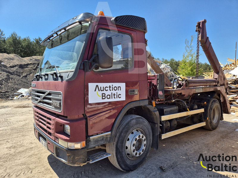 Volvo FM12 - משאית דילוג העמסה: תמונה 1 Volvo FM12 - משאית דילוג העמסה: תמונה 1