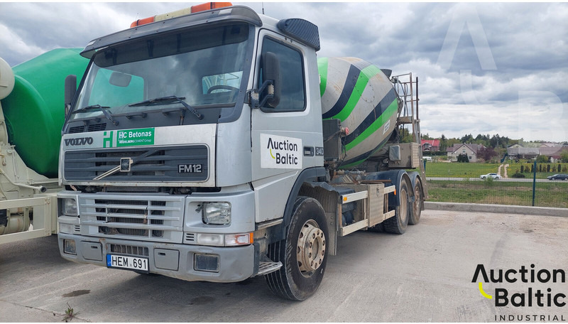 Volvo FM12 - משאית מערבלת בטון: תמונה 1 Volvo FM12 - משאית מערבלת בטון: תמונה 1