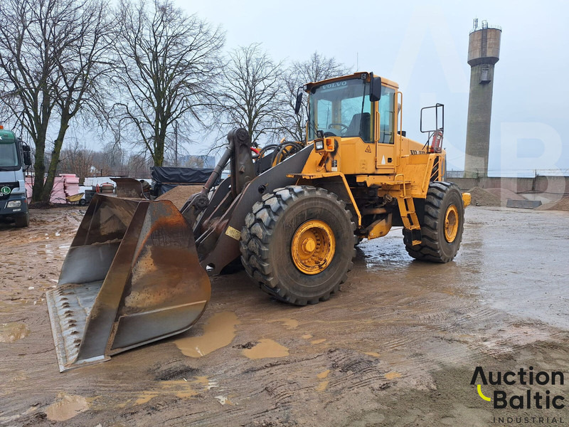 Volvo L 180 E - מעמיס גלגלים: תמונה 1 Volvo L 180 E - מעמיס גלגלים: תמונה 1