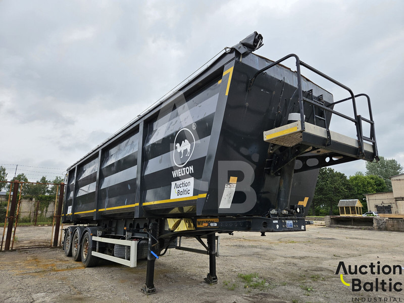 Wielton NW-3 - סמיטריילר עם וילונות צד: תמונה 1 Wielton NW-3 - סמיטריילר עם וילונות צד: תמונה 1