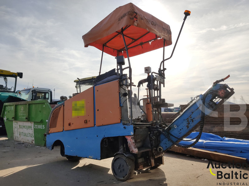 Wirtgen W35DC - מכונת אספלט: תמונה 3 Wirtgen W35DC - מכונת אספלט: תמונה 3