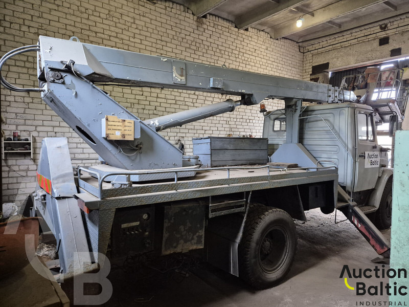 ZIL ZIL 433362 - פלטפורמה אווירית מותקנת על משאית: תמונה 3 ZIL ZIL 433362 - פלטפורמה אווירית מותקנת על משאית: תמונה 3