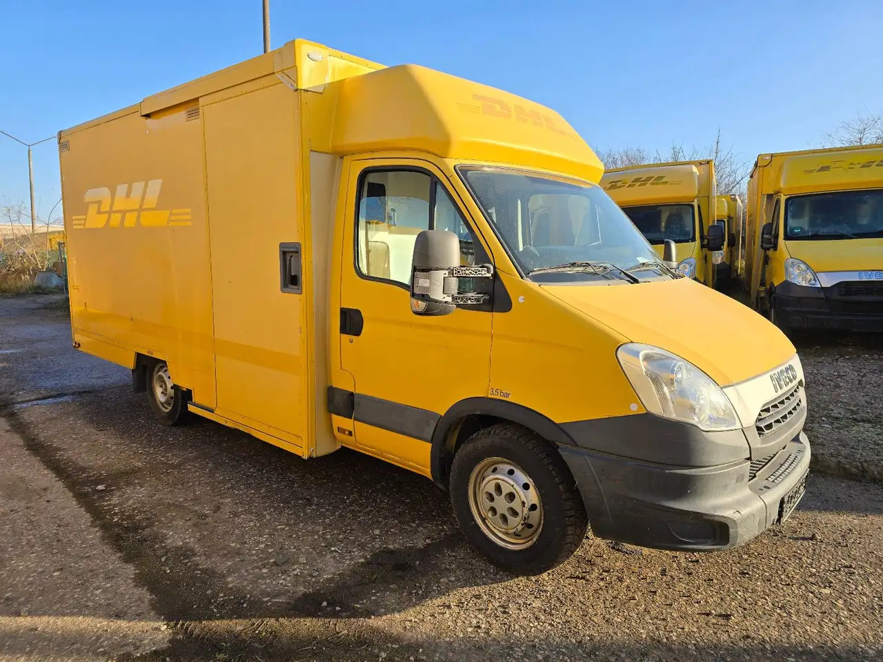 Iveco Daily/ Regalsystem/Luftfeder/1. Hand - כלי רכב מסחרי עם תיבה: תמונה 1 Iveco Daily/ Regalsystem/Luftfeder/1. Hand - כלי רכב מסחרי עם תיבה: תמונה 1