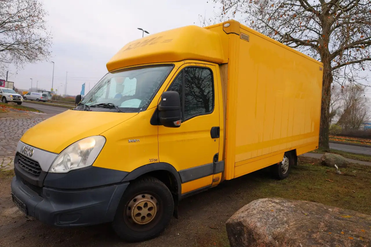 Iveco Daily/ Regalsystem/Luftfeder/1. Hand - כלי רכב מסחרי עם תיבה: תמונה 2 Iveco Daily/ Regalsystem/Luftfeder/1. Hand - כלי רכב מסחרי עם תיבה: תמונה 2
