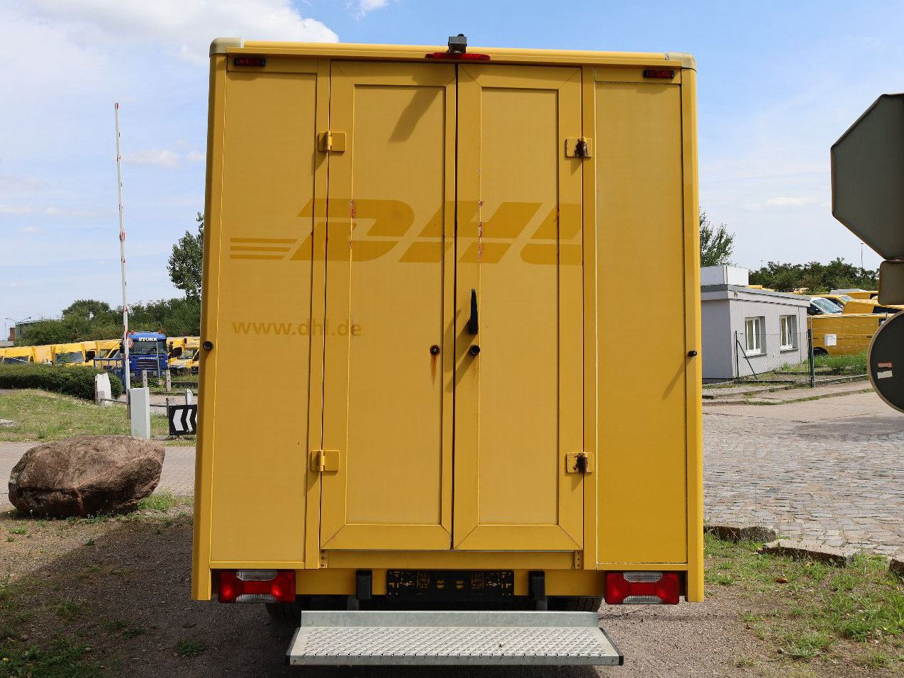 Iveco Daily/ Regalsystem/Luftfeder/KURZ/1. Hand - כלי רכב מסחרי עם תיבה: תמונה 5 Iveco Daily/ Regalsystem/Luftfeder/KURZ/1. Hand - כלי רכב מסחרי עם תיבה: תמונה 5