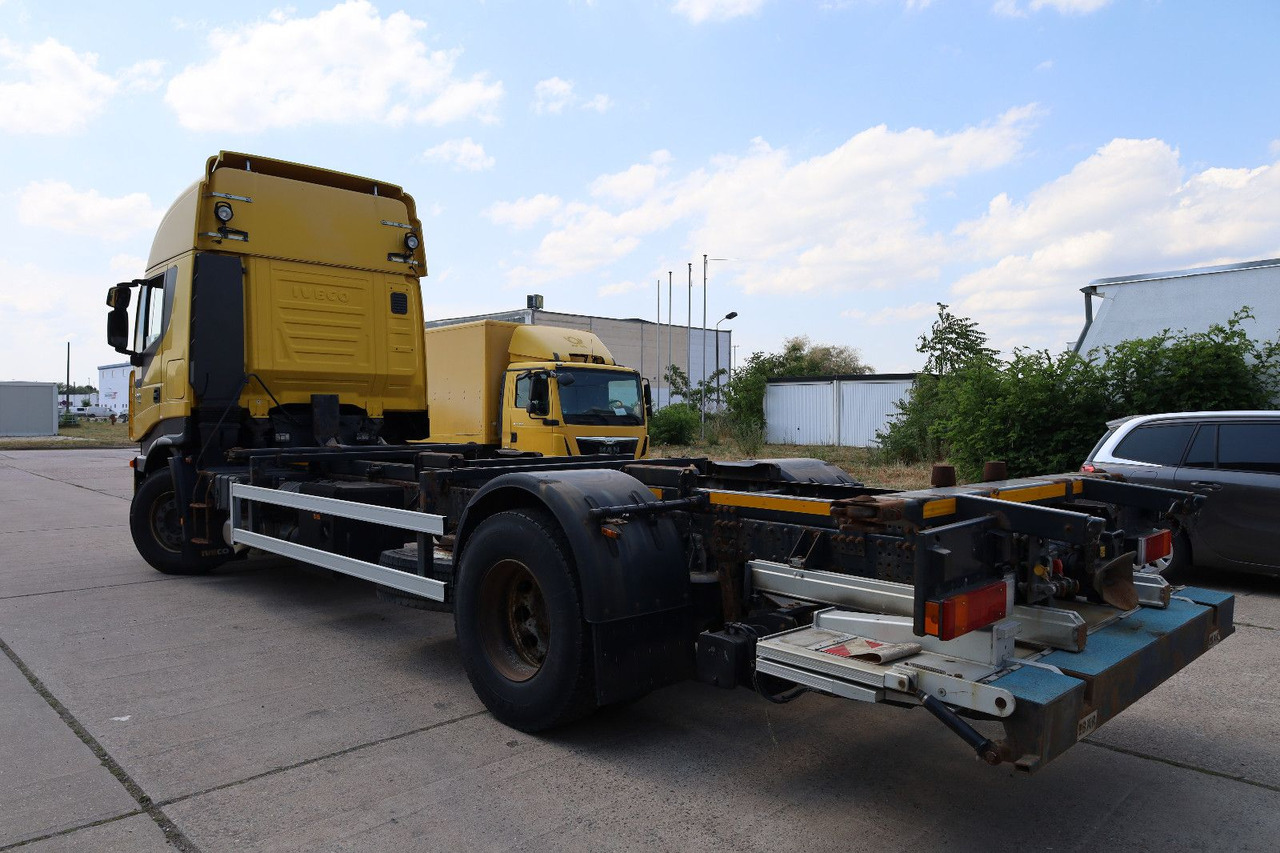Iveco STRALIS/Magirus/L042/1. Hand - מוביל מכולות/ משאית החלפת גוף: תמונה 4 Iveco STRALIS/Magirus/L042/1. Hand - מוביל מכולות/ משאית החלפת גוף: תמונה 4