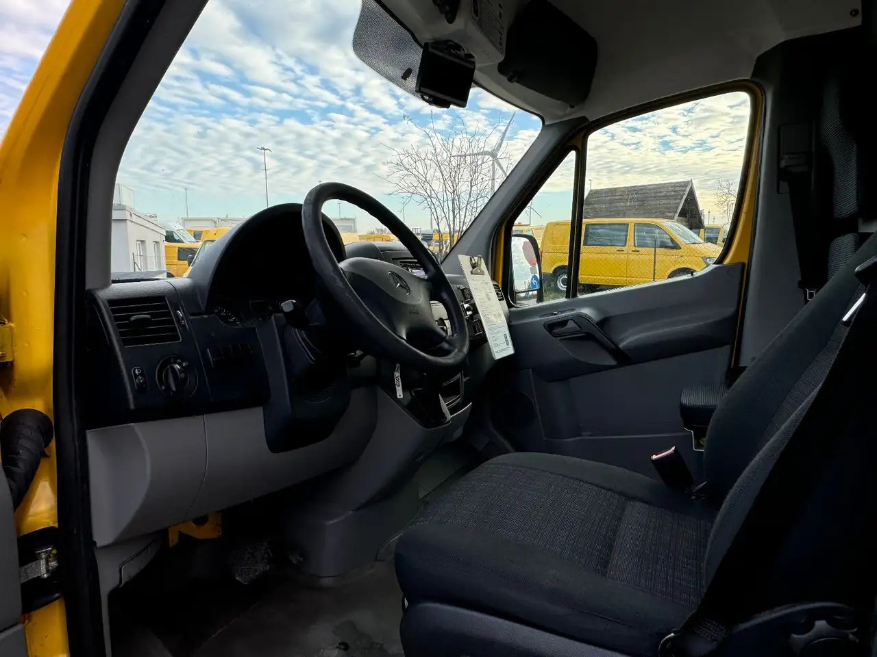 כלי רכב מסחרי עם תיבה Mercedes-Benz Sprinter/Koffer/Regalsystem/ EU5/ 1. Hand: תמונה 8 כלי רכב מסחרי עם תיבה Mercedes-Benz Sprinter/Koffer/Regalsystem/ EU5/ 1. Hand: תמונה 8