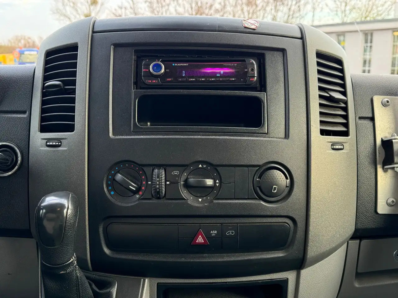 כלי רכב מסחרי עם תיבה Mercedes-Benz Sprinter/Koffer/Regalsystem/ EU5/ 1. Hand: תמונה 13 כלי רכב מסחרי עם תיבה Mercedes-Benz Sprinter/Koffer/Regalsystem/ EU5/ 1. Hand: תמונה 13