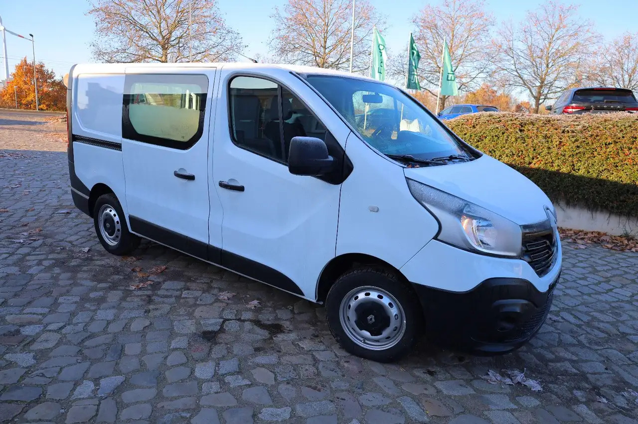 Renault Trafic Komfort/1. Hand/89kW - כלי רכב מסחרי עם לוח: תמונה 2 Renault Trafic Komfort/1. Hand/89kW - כלי רכב מסחרי עם לוח: תמונה 2