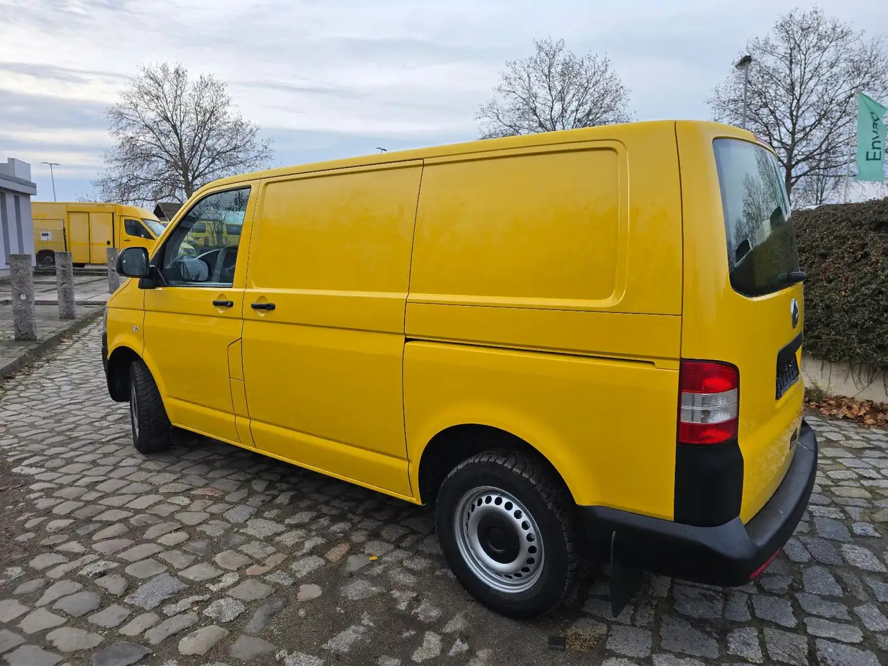 Volkswagen T5 Transporter/ 2.0 TDI/EU5/1.Hand - כלי רכב מסחרי עם לוח: תמונה 4 Volkswagen T5 Transporter/ 2.0 TDI/EU5/1.Hand - כלי רכב מסחרי עם לוח: תמונה 4