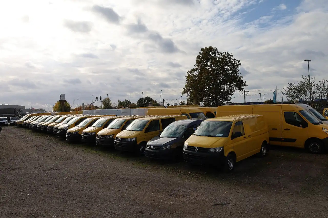 Volkswagen T5 Transporter/ 2.0 TDI/EU5/1.Hand - כלי רכב מסחרי עם לוח: תמונה 1 Volkswagen T5 Transporter/ 2.0 TDI/EU5/1.Hand - כלי רכב מסחרי עם לוח: תמונה 1