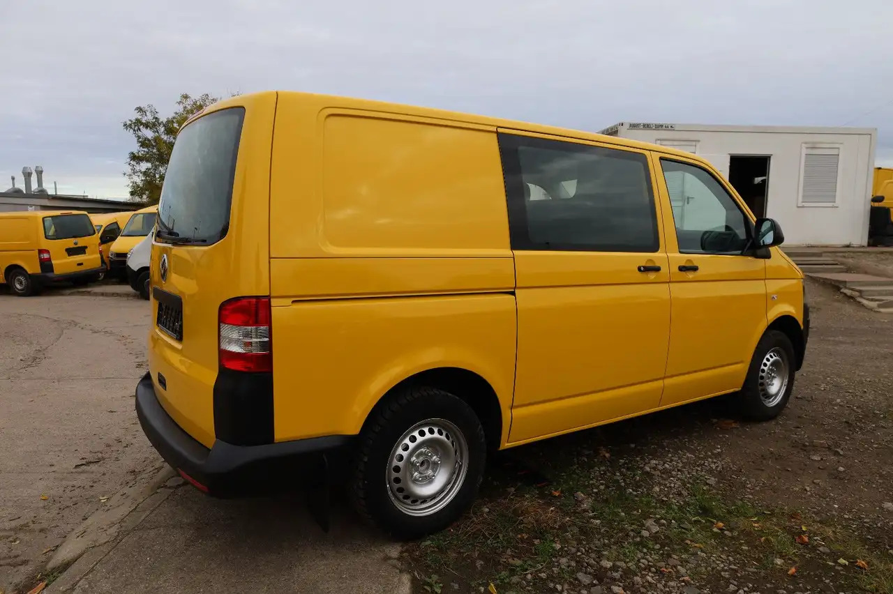 Volkswagen T5 Transporter/ 2.0 TDI/EU5/1.Hand - כלי רכב מסחרי עם לוח: תמונה 4 Volkswagen T5 Transporter/ 2.0 TDI/EU5/1.Hand - כלי רכב מסחרי עם לוח: תמונה 4