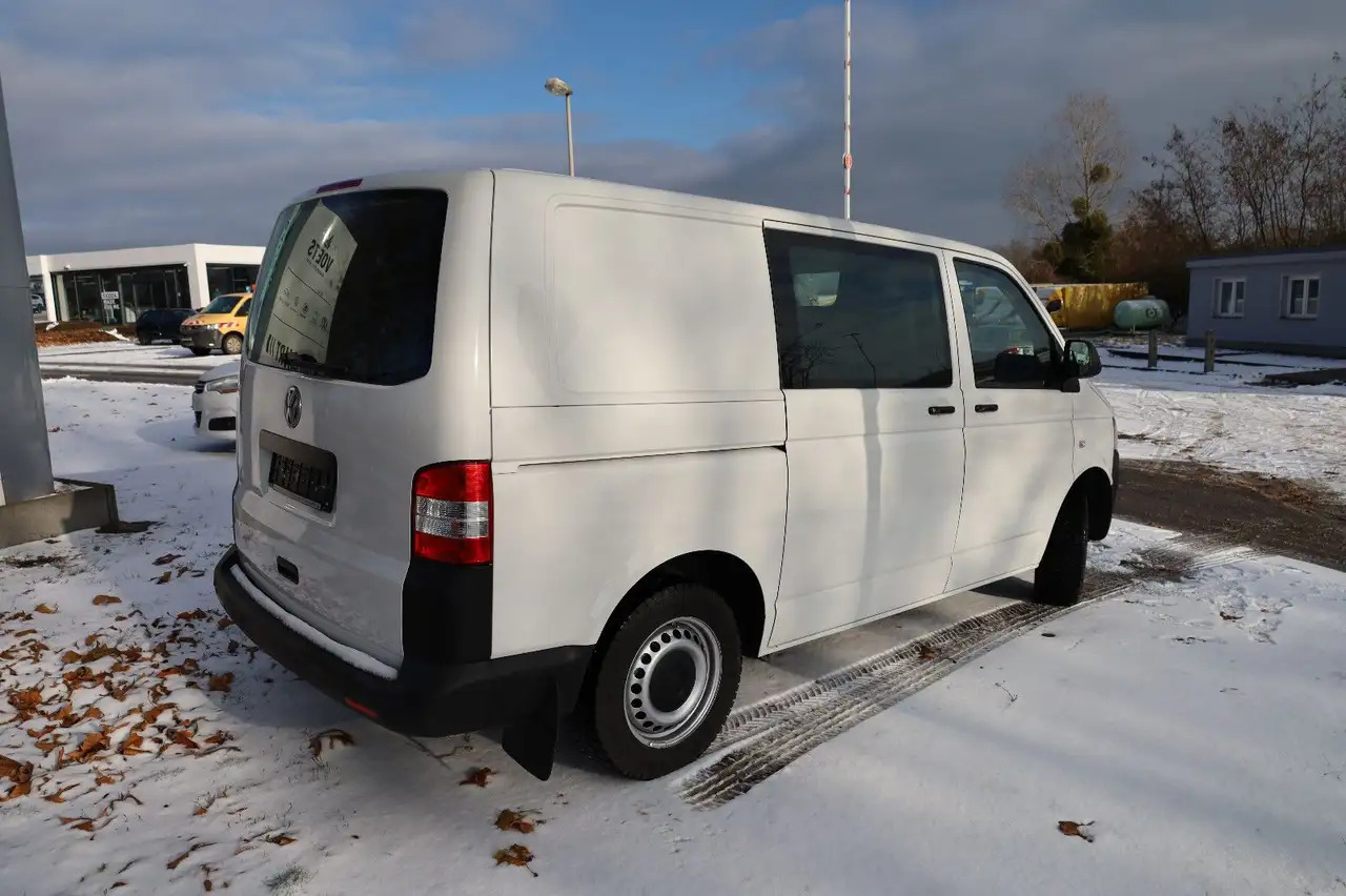 Volkswagen T5 Transporter Kasten-Kombi 2.0 TDI/EU5/1.Hand - כלי רכב מסחרי עם לוח: תמונה 4 Volkswagen T5 Transporter Kasten-Kombi 2.0 TDI/EU5/1.Hand - כלי רכב מסחרי עם לוח: תמונה 4