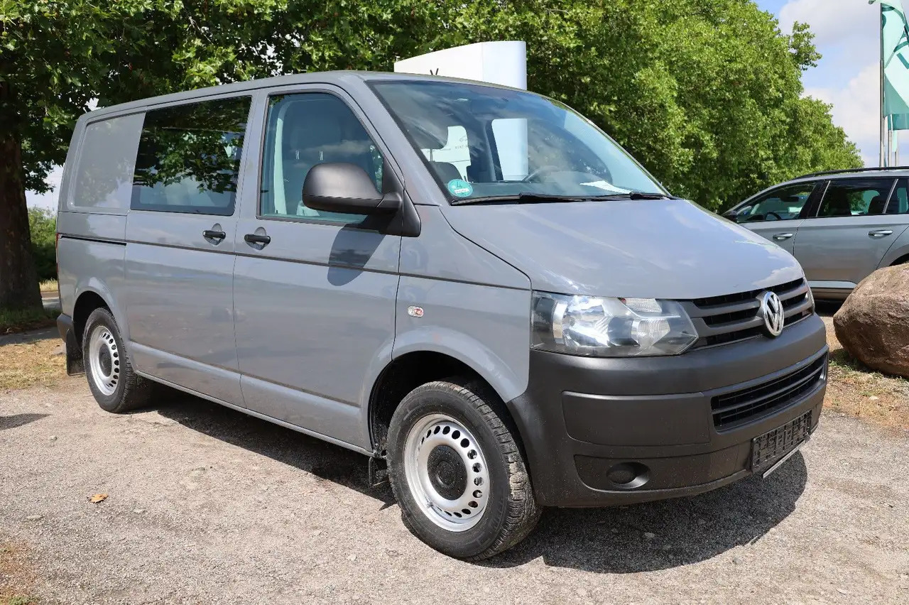Volkswagen T5 Transporter Kasten-Kombi 2.0 TDI/EU5/5-Sitze - מכונית: תמונה 2 Volkswagen T5 Transporter Kasten-Kombi 2.0 TDI/EU5/5-Sitze - מכונית: תמונה 2