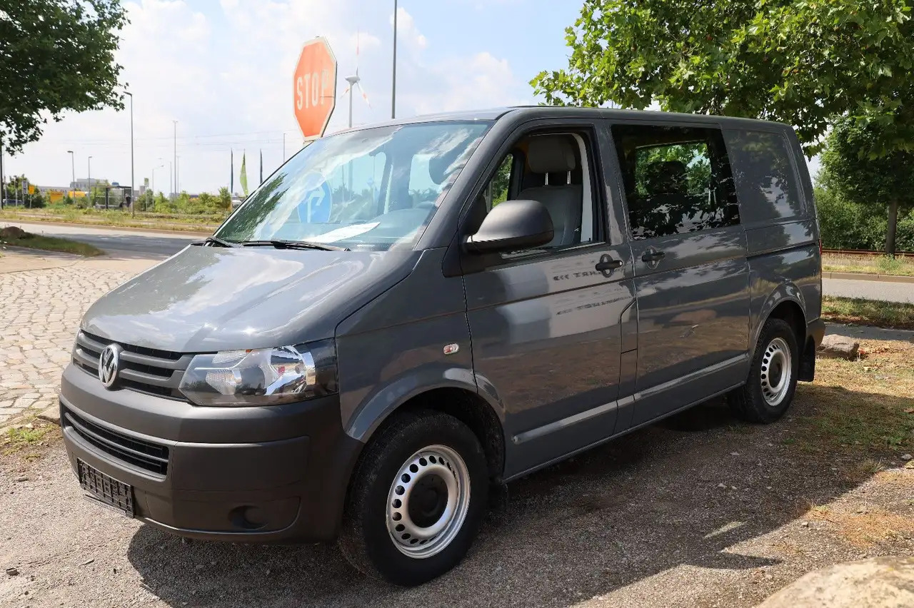 Volkswagen T5 Transporter Kasten-Kombi 2.0 TDI/EU5/5-Sitze - מכונית: תמונה 1 Volkswagen T5 Transporter Kasten-Kombi 2.0 TDI/EU5/5-Sitze - מכונית: תמונה 1