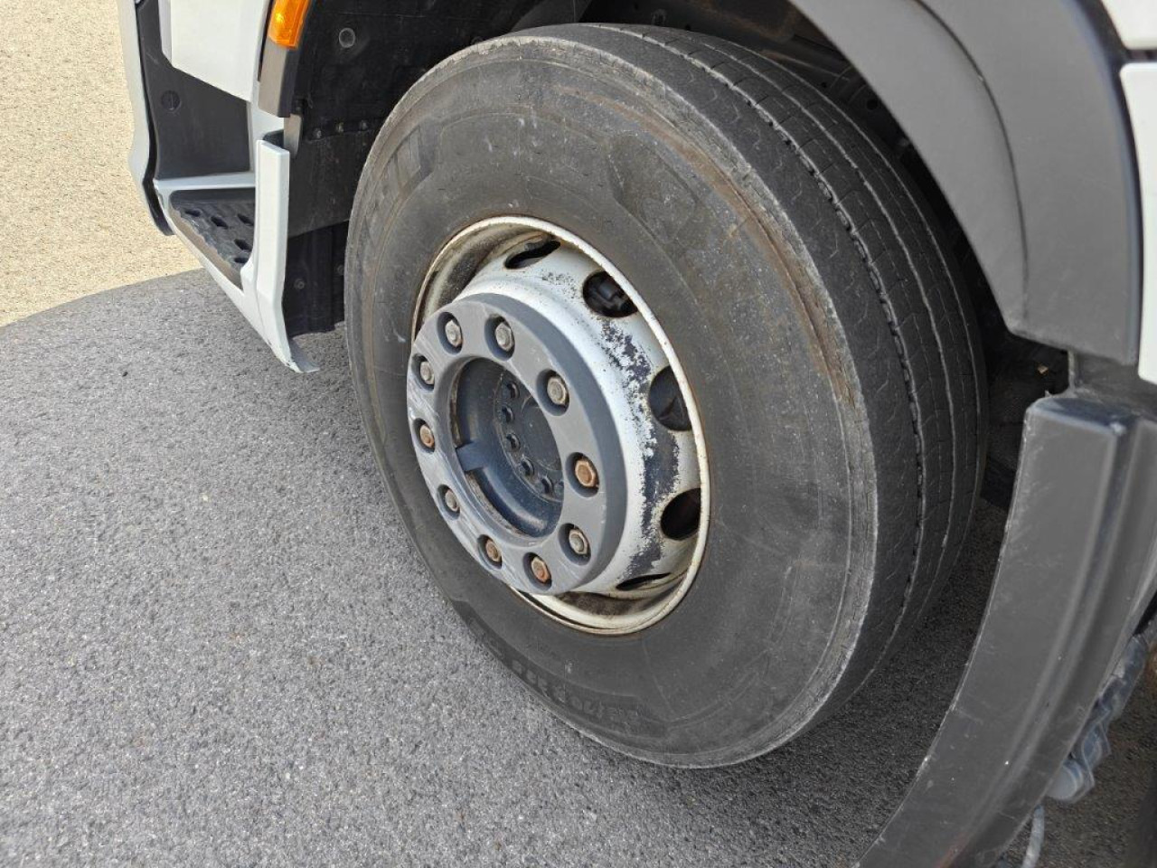 IVECO Stralis AS440S46T/P2LNG Euro6 Intarder Klima - יחידת טרקטור: תמונה 5 IVECO Stralis AS440S46T/P2LNG Euro6 Intarder Klima - יחידת טרקטור: תמונה 5