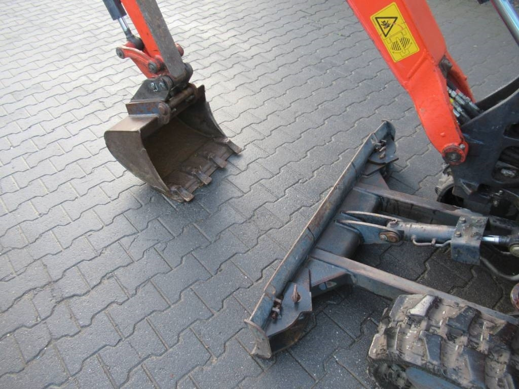 Kubota KX 016-4 - מיני מחפר: תמונה 5 Kubota KX 016-4 - מיני מחפר: תמונה 5