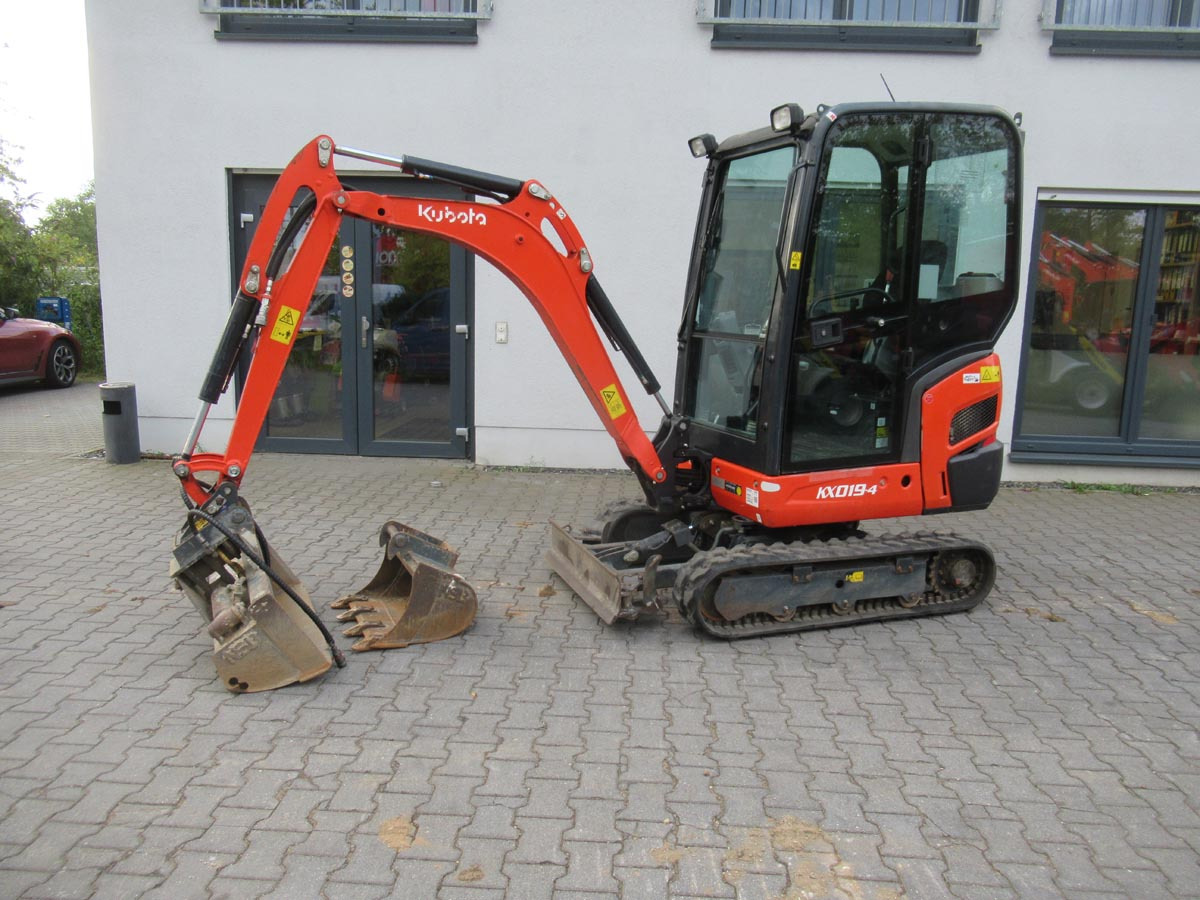 Kubota KX019-4 - מיני מחפר: תמונה 1 Kubota KX019-4 - מיני מחפר: תמונה 1